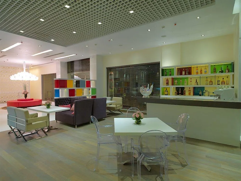 Citrus Hotels Gurgaon Central Índia