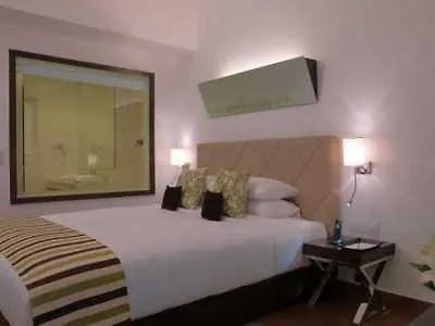 Citrus Hotels Gurgaon Central 3*,  Índia